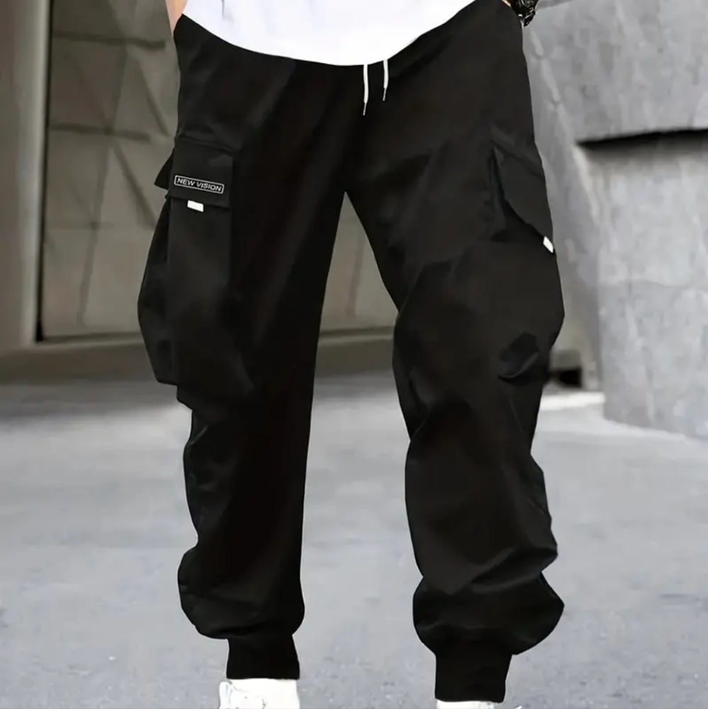 New with tags  Mens Fashion Cargo Pants - Drawstring Waist size 2x but runs smal